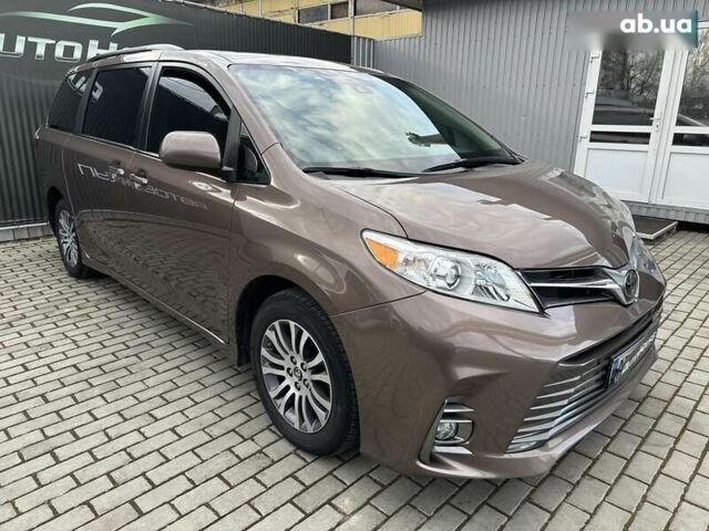Тойота Сиенна, объемом двигателя 3.5 л и пробегом 55 тыс. км за 28500 $, фото 9 на Automoto.ua