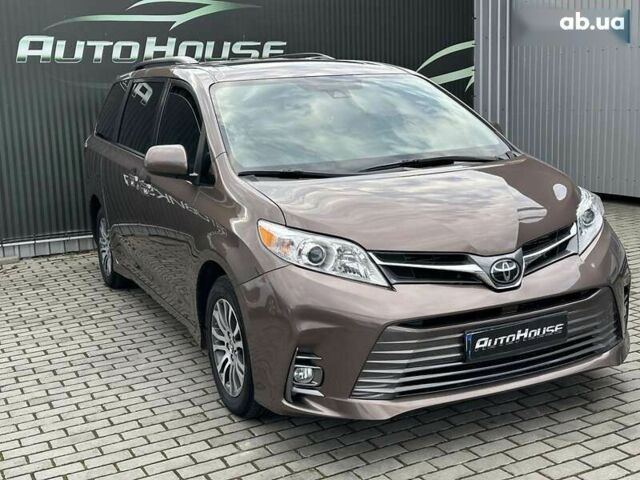 Тойота Сиенна, объемом двигателя 3.5 л и пробегом 55 тыс. км за 28500 $, фото 4 на Automoto.ua