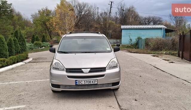 Сірий Тойота Сієнна, об'ємом двигуна 3.3 л та пробігом 270 тис. км за 6999 $, фото 3 на Automoto.ua