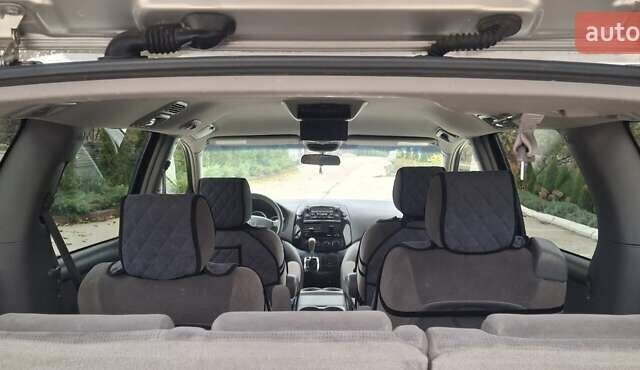Сірий Тойота Сієнна, об'ємом двигуна 3.3 л та пробігом 270 тис. км за 6999 $, фото 11 на Automoto.ua