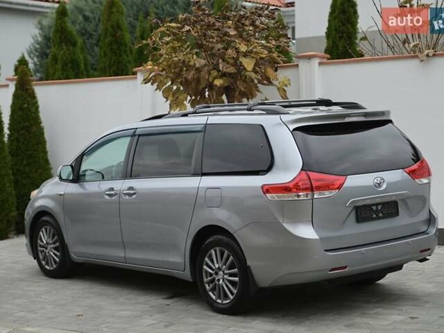 Серый Тойота Сиенна, объемом двигателя 3.46 л и пробегом 203 тыс. км за 17999 $, фото 13 на Automoto.ua