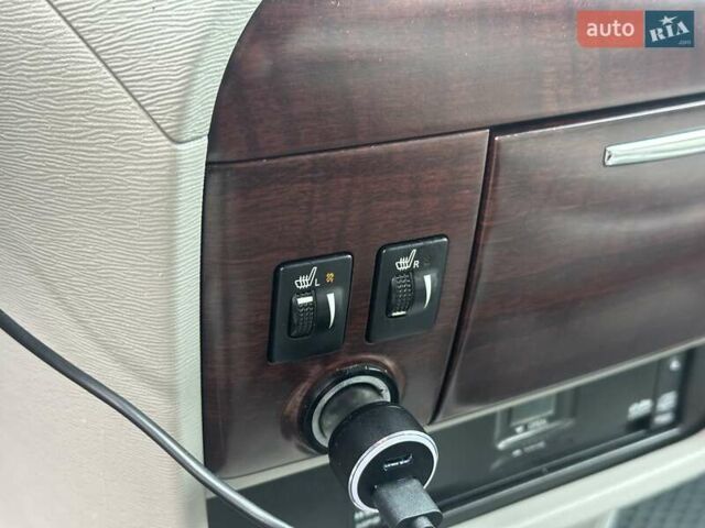 Серый Тойота Сиенна, объемом двигателя 3.5 л и пробегом 280 тыс. км за 15990 $, фото 28 на Automoto.ua