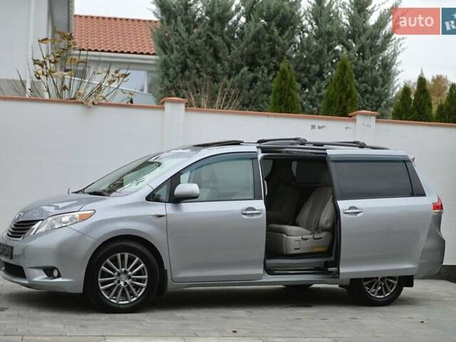 Серый Тойота Сиенна, объемом двигателя 3.46 л и пробегом 203 тыс. км за 17999 $, фото 6 на Automoto.ua