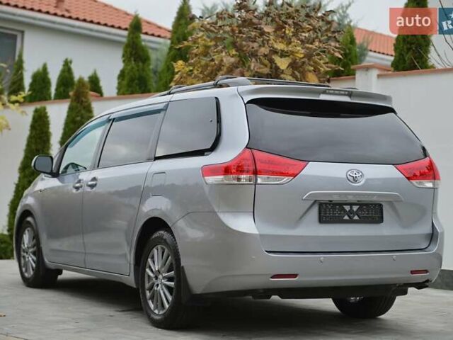 Серый Тойота Сиенна, объемом двигателя 3.46 л и пробегом 203 тыс. км за 17999 $, фото 15 на Automoto.ua