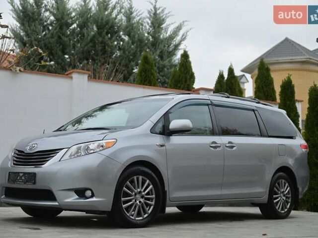 Серый Тойота Сиенна, объемом двигателя 3.46 л и пробегом 203 тыс. км за 17999 $, фото 3 на Automoto.ua