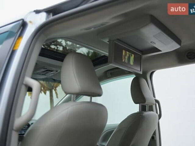 Серый Тойота Сиенна, объемом двигателя 3.46 л и пробегом 203 тыс. км за 17999 $, фото 70 на Automoto.ua