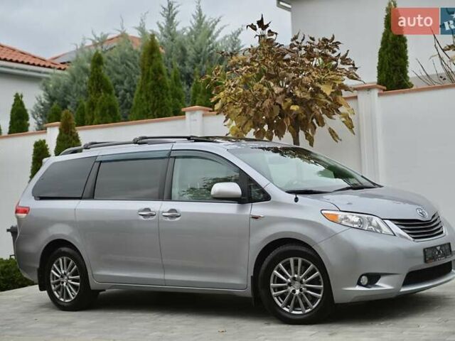 Серый Тойота Сиенна, объемом двигателя 3.46 л и пробегом 203 тыс. км за 17999 $, фото 21 на Automoto.ua
