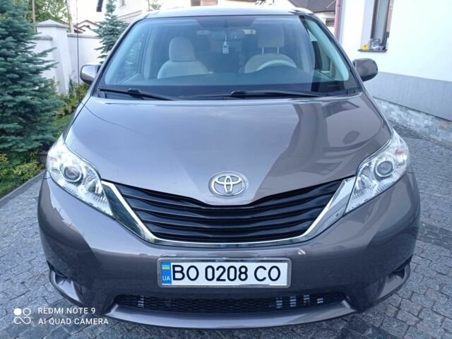 Серый Тойота Сиенна, объемом двигателя 3.5 л и пробегом 180 тыс. км за 17229 $, фото 10 на Automoto.ua