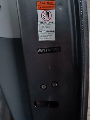 Сірий Тойота Сієнна, об'ємом двигуна 3.46 л та пробігом 120 тис. км за 20500 $, фото 24 на Automoto.ua