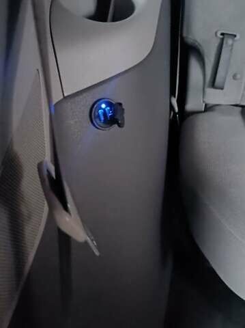 Сірий Тойота Сієнна, об'ємом двигуна 3.46 л та пробігом 120 тис. км за 20500 $, фото 31 на Automoto.ua