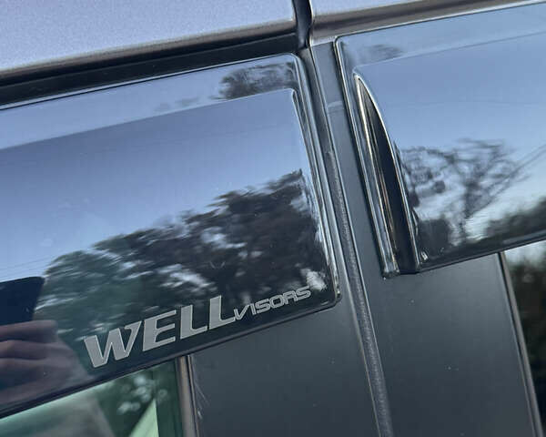 Серый Тойота Сиенна, объемом двигателя 3.46 л и пробегом 150 тыс. км за 21999 $, фото 54 на Automoto.ua