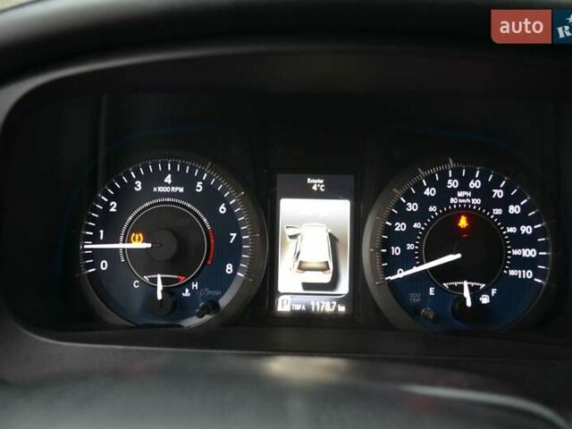 Серый Тойота Сиенна, объемом двигателя 3.5 л и пробегом 167 тыс. км за 20600 $, фото 9 на Automoto.ua