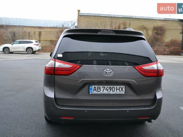 Серый Тойота Сиенна, объемом двигателя 3.5 л и пробегом 167 тыс. км за 20600 $, фото 6 на Automoto.ua