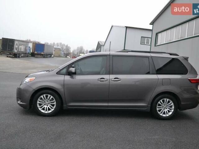 Серый Тойота Сиенна, объемом двигателя 3.5 л и пробегом 167 тыс. км за 20600 $, фото 5 на Automoto.ua