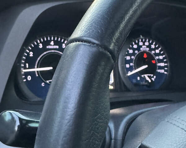 Серый Тойота Сиенна, объемом двигателя 3.46 л и пробегом 150 тыс. км за 21999 $, фото 50 на Automoto.ua