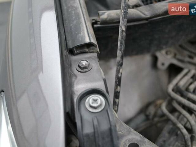 Серый Тойота Сиенна, объемом двигателя 3.5 л и пробегом 167 тыс. км за 20600 $, фото 30 на Automoto.ua