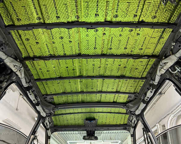 Серый Тойота Сиенна, объемом двигателя 3.46 л и пробегом 100 тыс. км за 17500 $, фото 17 на Automoto.ua