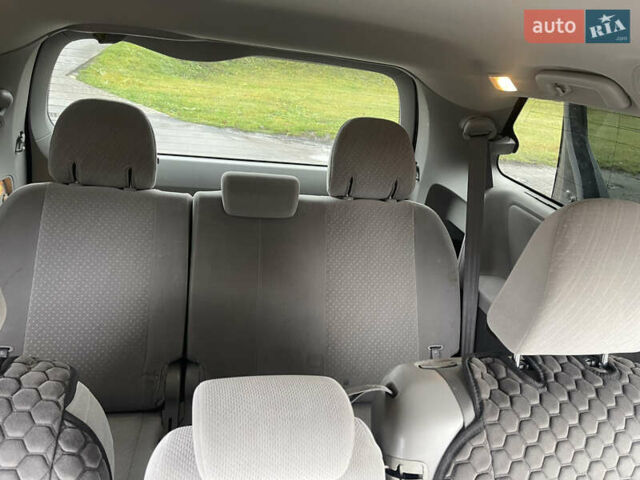 Серый Тойота Сиенна, объемом двигателя 3.46 л и пробегом 100 тыс. км за 17500 $, фото 15 на Automoto.ua