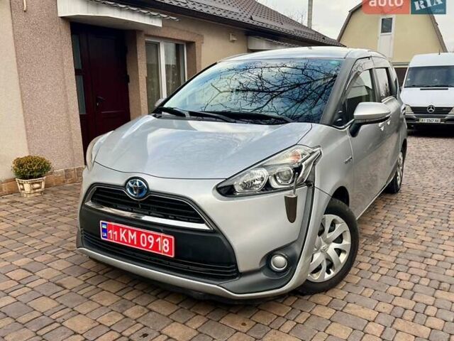 Серый Тойота Сиенна, объемом двигателя 1.5 л и пробегом 57 тыс. км за 13500 $, фото 6 на Automoto.ua