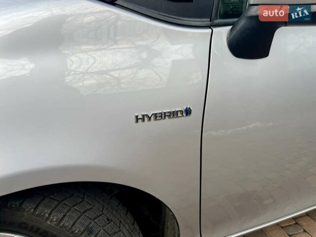 Серый Тойота Сиенна, объемом двигателя 1.5 л и пробегом 57 тыс. км за 13500 $, фото 13 на Automoto.ua