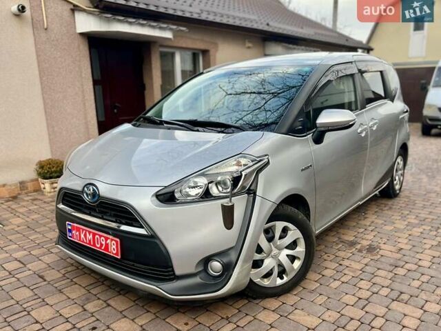 Серый Тойота Сиенна, объемом двигателя 1.5 л и пробегом 57 тыс. км за 13500 $, фото 26 на Automoto.ua