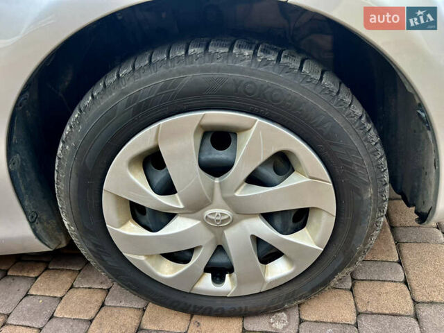 Серый Тойота Сиенна, объемом двигателя 1.5 л и пробегом 57 тыс. км за 13500 $, фото 59 на Automoto.ua