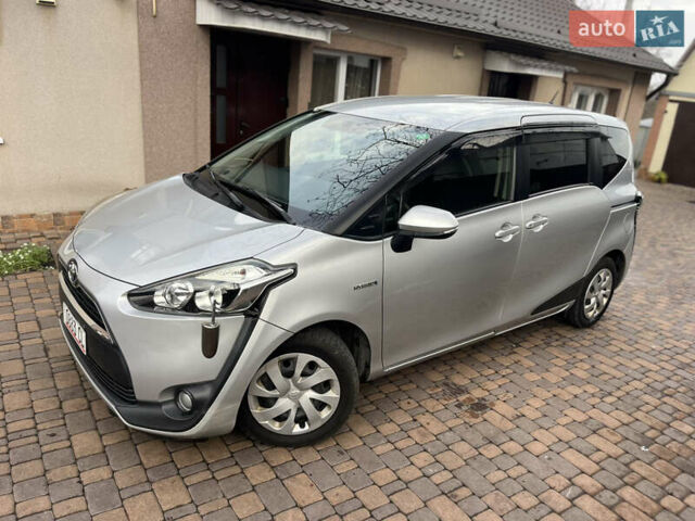 Серый Тойота Сиенна, объемом двигателя 1.5 л и пробегом 57 тыс. км за 13500 $, фото 16 на Automoto.ua