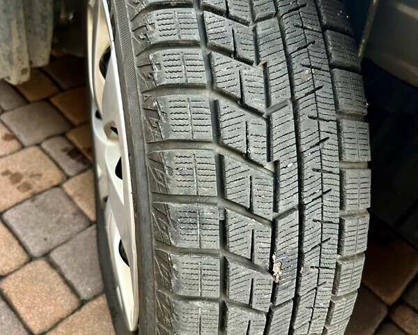 Серый Тойота Сиенна, объемом двигателя 1.5 л и пробегом 57 тыс. км за 13500 $, фото 12 на Automoto.ua