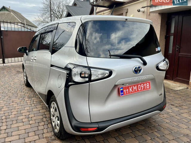 Серый Тойота Сиенна, объемом двигателя 1.5 л и пробегом 57 тыс. км за 13500 $, фото 31 на Automoto.ua