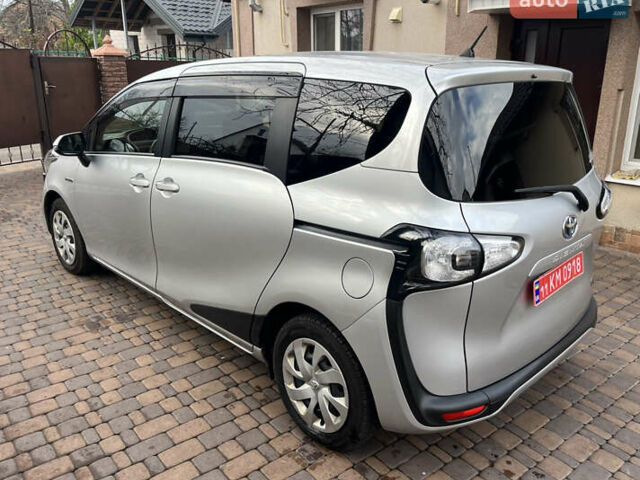 Серый Тойота Сиенна, объемом двигателя 1.5 л и пробегом 57 тыс. км за 13500 $, фото 30 на Automoto.ua