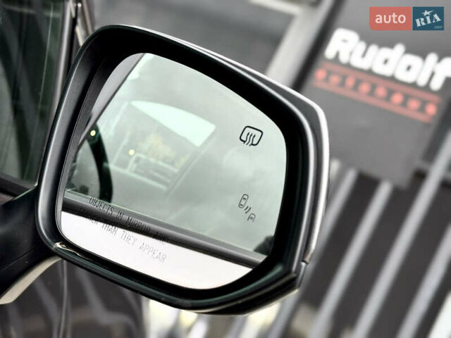 Серый Тойота Сиенна, объемом двигателя 2.5 л и пробегом 9 тыс. км за 47000 $, фото 27 на Automoto.ua