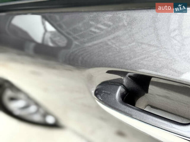 Серый Тойота Сиенна, объемом двигателя 2.5 л и пробегом 9 тыс. км за 47000 $, фото 21 на Automoto.ua