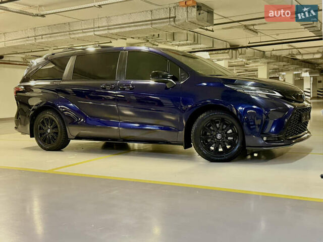 Серый Тойота Сиенна, объемом двигателя 2.5 л и пробегом 53 тыс. км за 46500 $, фото 11 на Automoto.ua