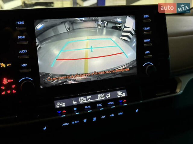 Серый Тойота Сиенна, объемом двигателя 2.5 л и пробегом 53 тыс. км за 46500 $, фото 46 на Automoto.ua