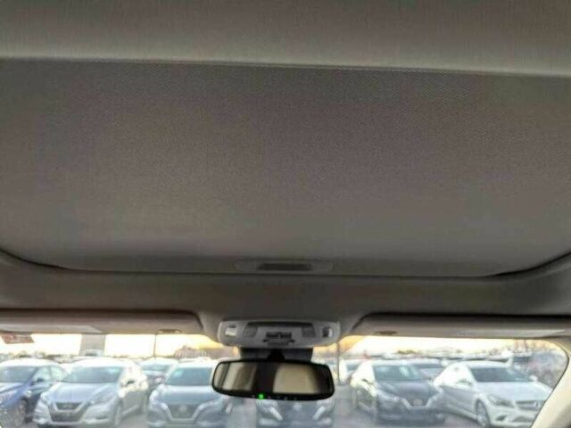 Серый Тойота Сиенна, объемом двигателя 2.5 л и пробегом 12 тыс. км за 17300 $, фото 17 на Automoto.ua