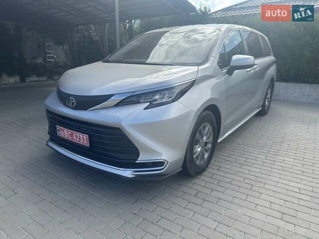 Серый Тойота Сиенна, объемом двигателя 2.5 л и пробегом 112 тыс. км за 37800 $, фото 6 на Automoto.ua