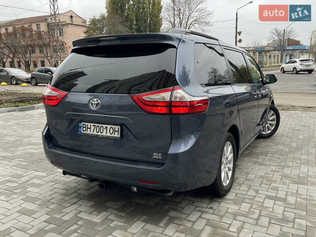 Синій Тойота Сієнна, об'ємом двигуна 3.46 л та пробігом 143 тис. км за 21300 $, фото 7 на Automoto.ua