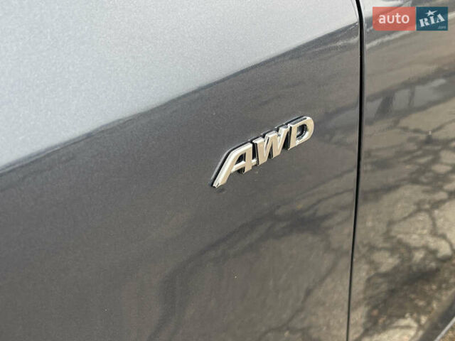 Синій Тойота Сієнна, об'ємом двигуна 3.46 л та пробігом 143 тис. км за 21300 $, фото 14 на Automoto.ua