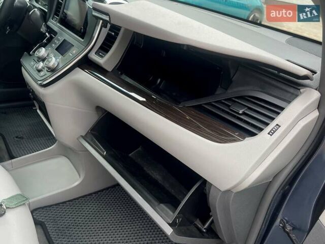 Синий Тойота Сиенна, объемом двигателя 3.46 л и пробегом 140 тыс. км за 22100 $, фото 28 на Automoto.ua