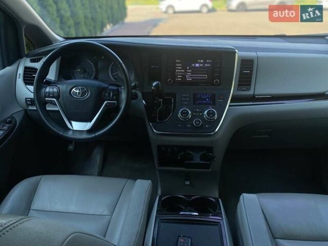 Синий Тойота Сиенна, объемом двигателя 3.46 л и пробегом 223 тыс. км за 22900 $, фото 16 на Automoto.ua