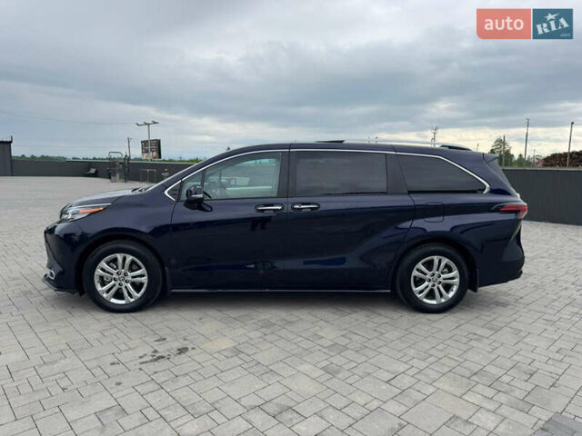 Синий Тойота Сиенна, объемом двигателя 2.49 л и пробегом 16 тыс. км за 59500 $, фото 20 на Automoto.ua
