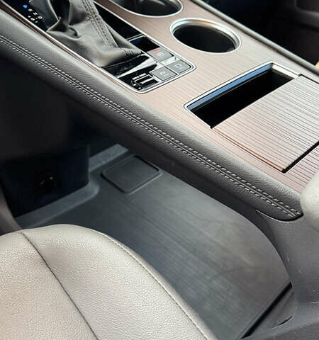 Синий Тойота Сиенна, объемом двигателя 2.49 л и пробегом 20 тыс. км за 62500 $, фото 10 на Automoto.ua