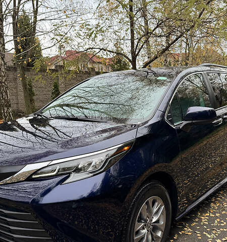 Синий Тойота Сиенна, объемом двигателя 2.49 л и пробегом 20 тыс. км за 62500 $, фото 26 на Automoto.ua