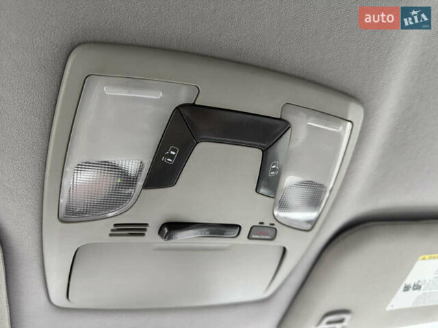 Зеленый Тойота Сиенна, объемом двигателя 3.5 л и пробегом 167 тыс. км за 23500 $, фото 45 на Automoto.ua