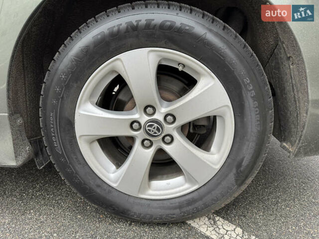 Зеленый Тойота Сиенна, объемом двигателя 3.5 л и пробегом 167 тыс. км за 23500 $, фото 34 на Automoto.ua