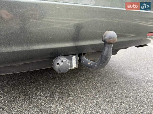 Зеленый Тойота Сиенна, объемом двигателя 3.5 л и пробегом 167 тыс. км за 23500 $, фото 33 на Automoto.ua