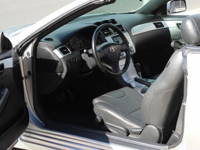 Серый Тойота Солара, объемом двигателя 0 л и пробегом 1 тыс. км за 7400 $, фото 6 на Automoto.ua