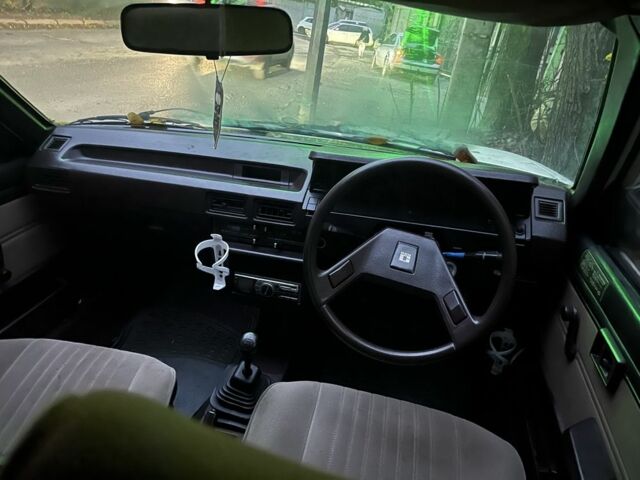 Белый Тойота Спринтер, объемом двигателя 1.3 л и пробегом 380 тыс. км за 477 $, фото 5 на Automoto.ua