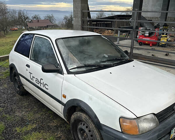 Белый Тойота Старлет, объемом двигателя 0 л и пробегом 320 тыс. км за 1100 $, фото 4 на Automoto.ua