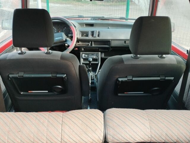 Красный Тойота Старлет, объемом двигателя 1 л и пробегом 3 тыс. км за 950 $, фото 7 на Automoto.ua